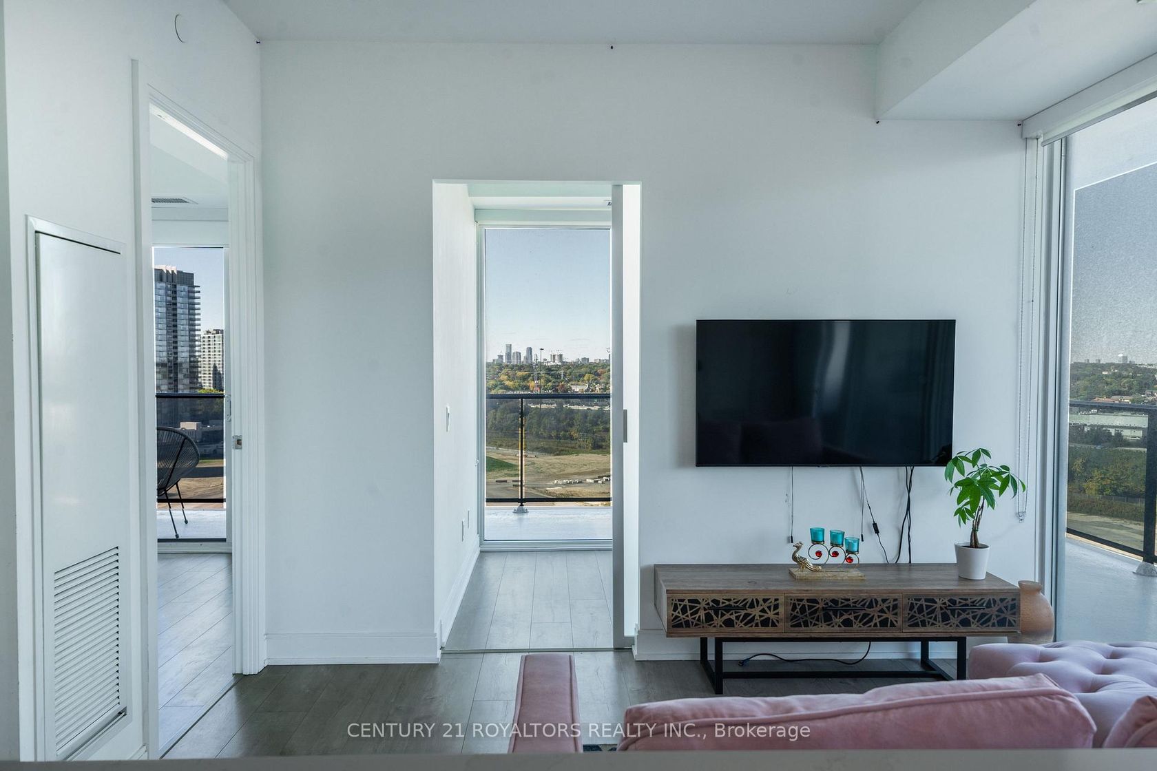 Photo 31 at 1402 - 70 Annie Craig Drive, Mimico, Toronto Photo 31 at 1402 - 70 Annie Craig Drive, Mimico, Toronto