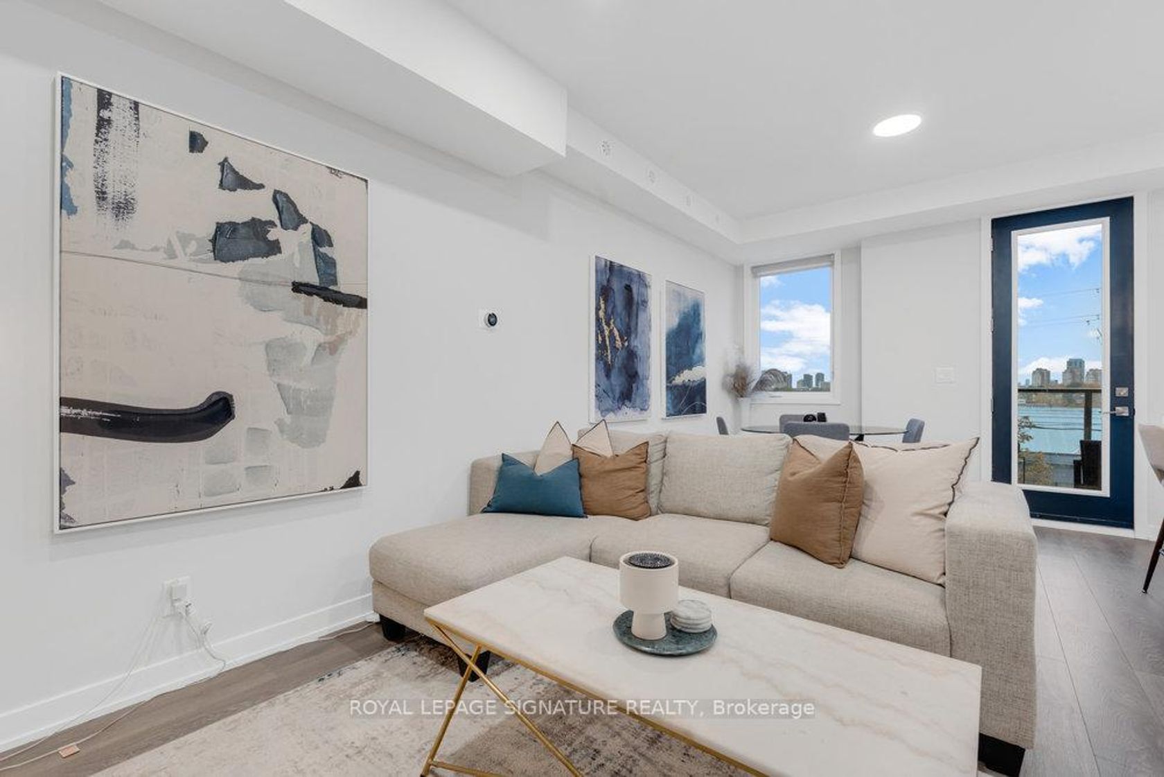 Photo 6 at 4 - 1467 O'Connor Drive, Parkview, Toronto Photo 6 at 4 - 1467 O'Connor Drive, Parkview, Toronto