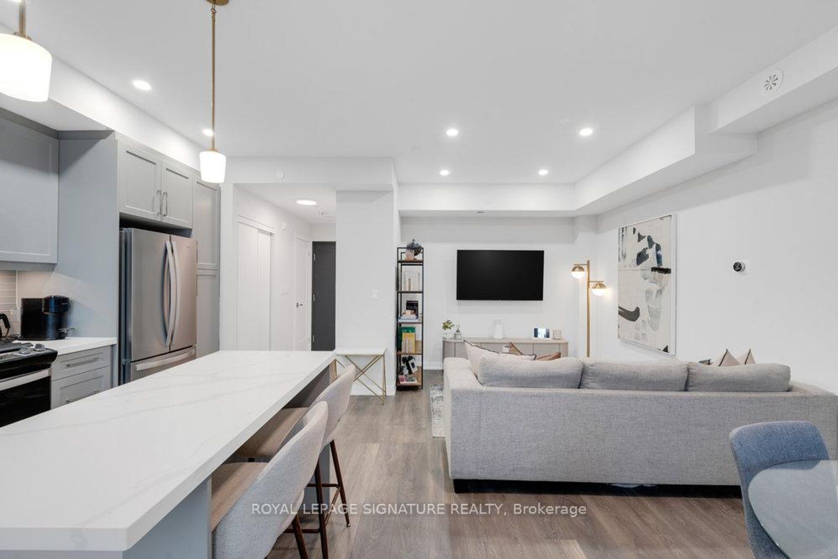 Photo 15 at 4 - 1467 O'Connor Drive, Parkview, Toronto Photo 15 at 4 - 1467 O'Connor Drive, Parkview, Toronto