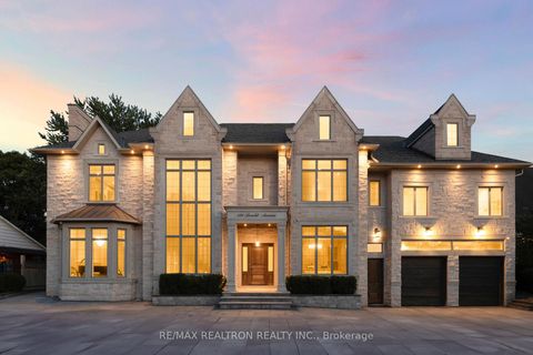 Photo 1 at 129 Arnold Avenue, Yorkhill, Vaughan