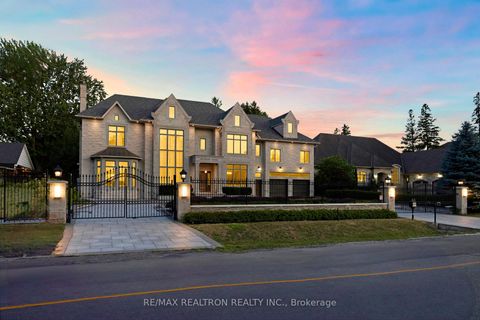 Photo 2 at 129 Arnold Avenue, Yorkhill, Vaughan