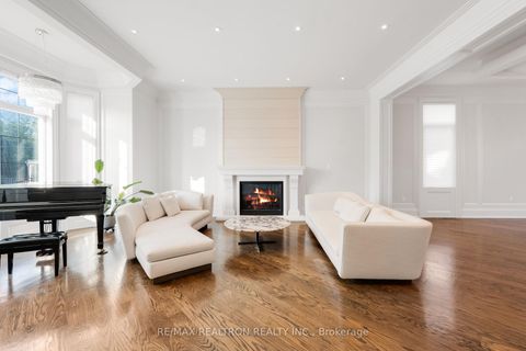 Photo 10 at 129 Arnold Avenue, Yorkhill, Vaughan