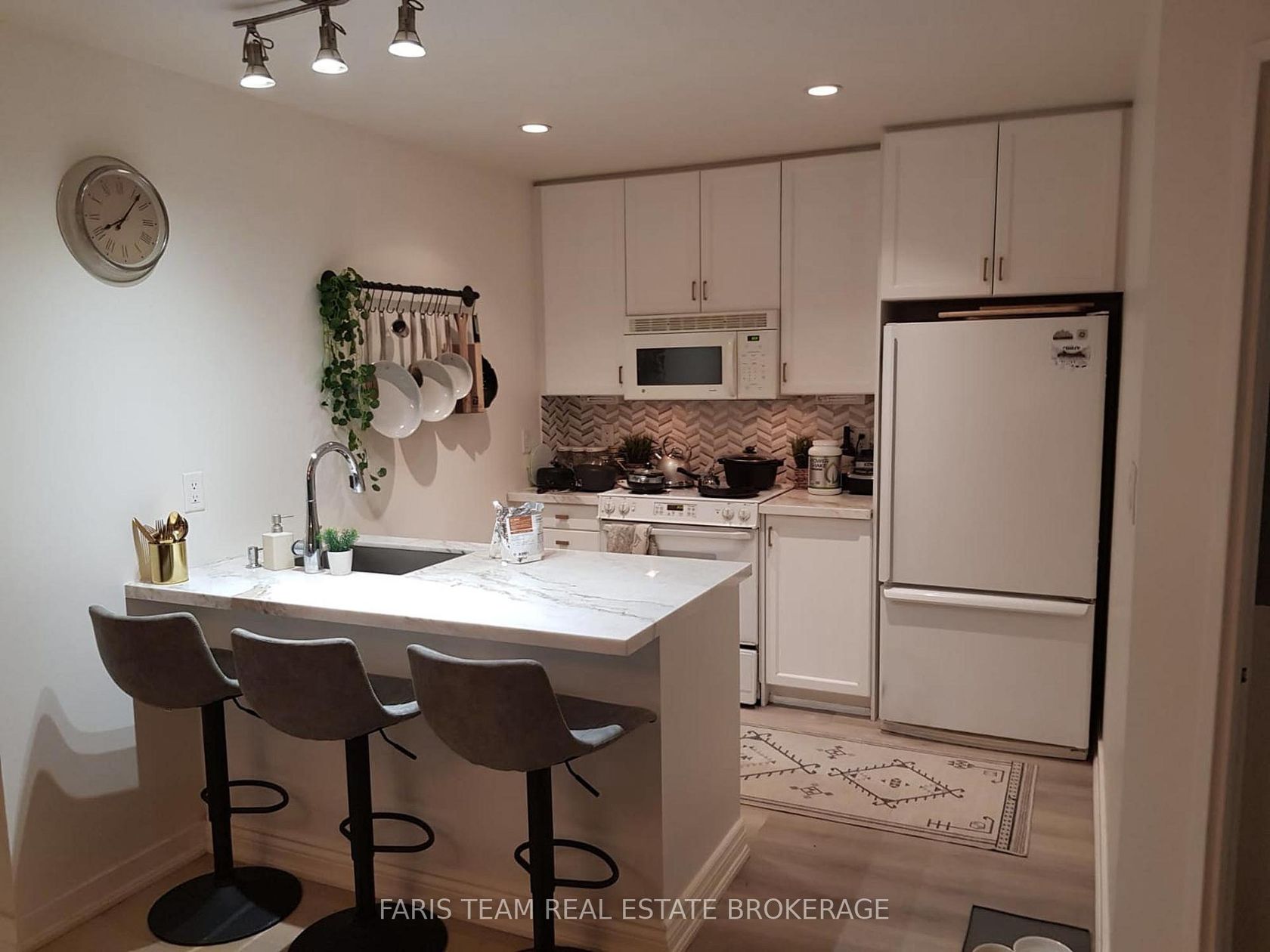 Photo 36 at 806 - 88 Palace Pier Court, Mimico, Toronto Photo 36 at 806 - 88 Palace Pier Court, Mimico, Toronto