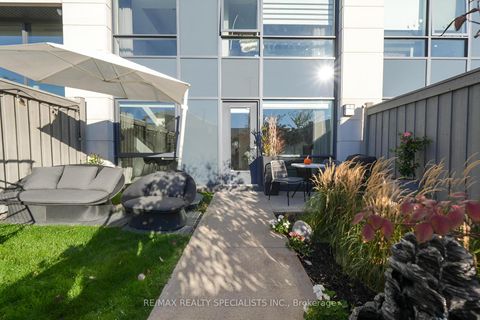 Photo 34 at 105 - 24 Woodstream Boulevard, Vaughan Grove, Vaughan