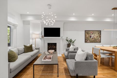 Photo 3 at 206 Howland Avenue, Annex, Toronto