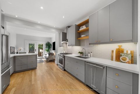 Photo 8 at 206 Howland Avenue, Annex, Toronto