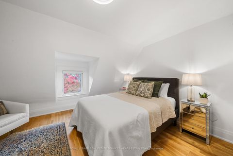 Photo 24 at 206 Howland Avenue, Annex, Toronto