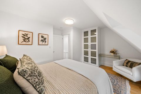 Photo 25 at 206 Howland Avenue, Annex, Toronto