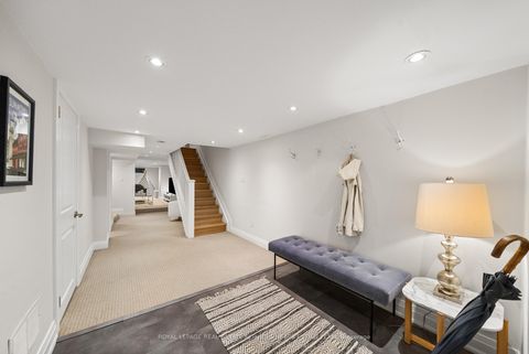 Photo 28 at 206 Howland Avenue, Annex, Toronto