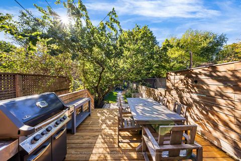 Photo 34 at 206 Howland Avenue, Annex, Toronto