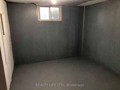 Photo 21 at 54 Garside Crescent, Amesbury, Toronto