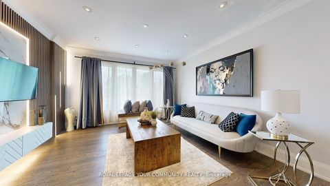 Photo 7 at 29 Manadon Drive, Newtonbrook West, Toronto