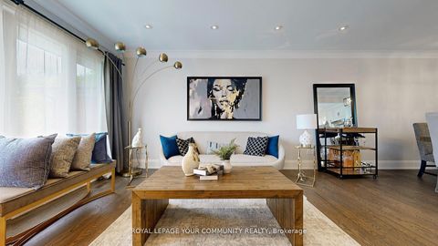 Photo 9 at 29 Manadon Drive, Newtonbrook West, Toronto