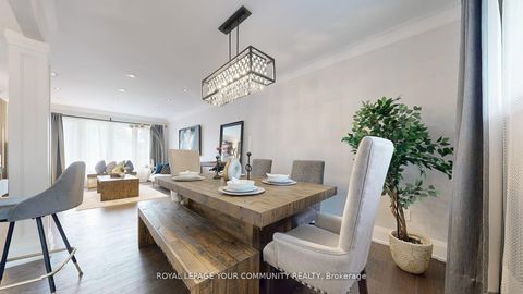 Photo 13 at 29 Manadon Drive, Newtonbrook West, Toronto