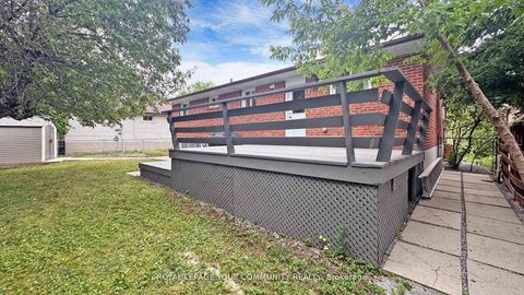 Photo 44 at 29 Manadon Drive, Newtonbrook West, Toronto