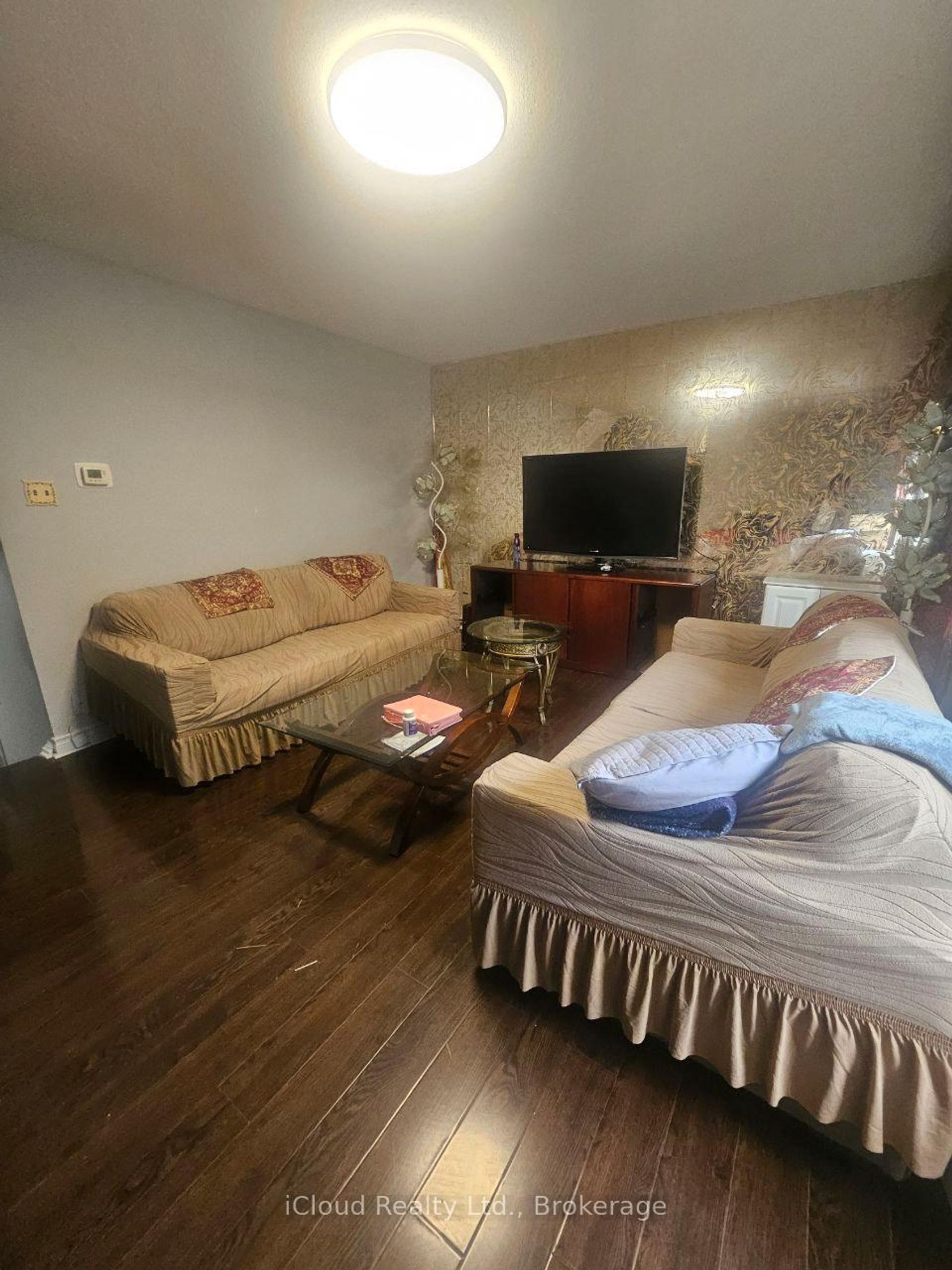 Photo 2 at 182 - 6448 Finch Avenue W, Jamestown, Toronto Photo 2 at 182 - 6448 Finch Avenue W, Jamestown, Toronto