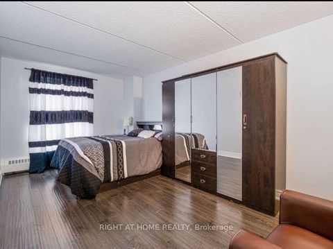 Photo 7 at 1104 - 2 Glamorgan Avenue, Dorset Park, Toronto