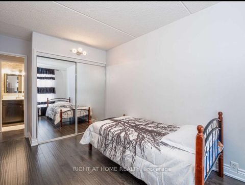 Photo 10 at 1104 - 2 Glamorgan Avenue, Dorset Park, Toronto