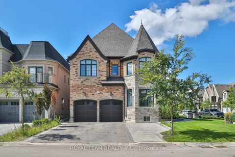 Photo 2 at 1 Ria Court, King City, King