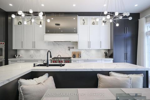 Photo 13 at 1 Ria Court, King City, King