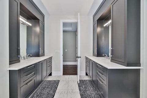 Photo 22 at 1 Ria Court, King City, King