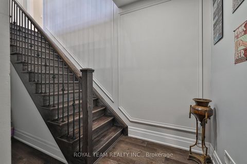 Photo 31 at 1 Ria Court, King City, King