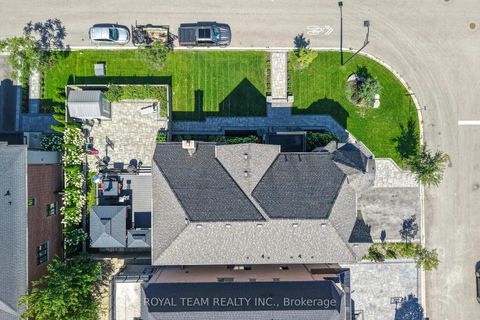 Photo 40 at 1 Ria Court, King City, King