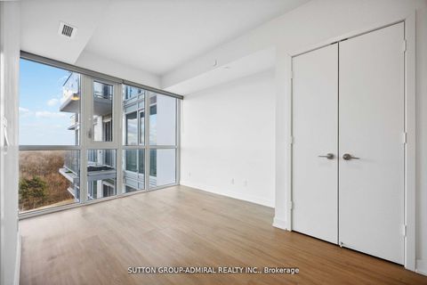 Photo 14 at 914 - 10 Deerlick Court, Donalda, Toronto