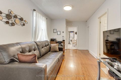 Photo 7 at 32 Florence Crescent, Smythe, Toronto