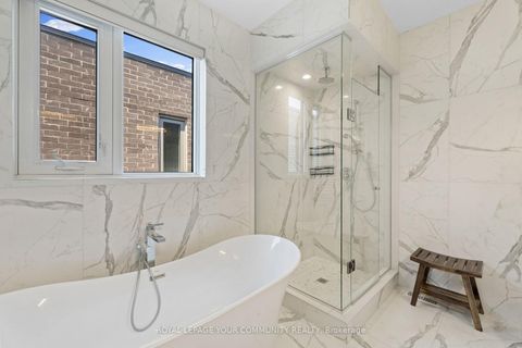 Photo 24 at 40 Crimson Forest Drive, Patterson, Vaughan