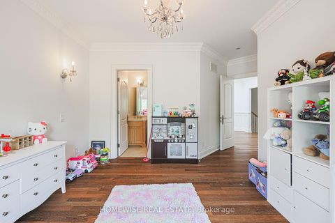 Photo 26 at 2706 Bayview Avenue, Windfields, Toronto