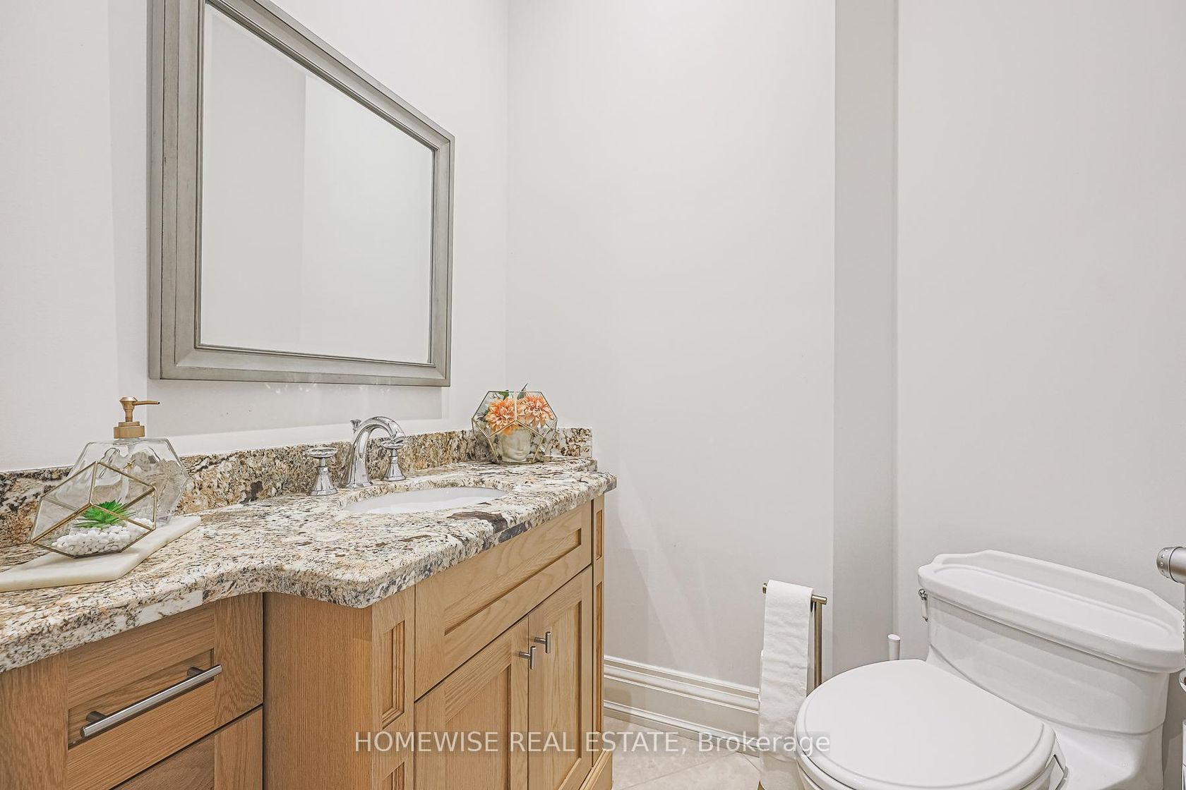 Photo 18 at 2706 Bayview Avenue, Windfields, Toronto Photo 18 at 2706 Bayview Avenue, Windfields, Toronto