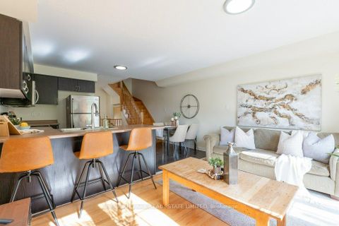 Photo 6 at 35 Mantello Drive, York University Heights, Toronto