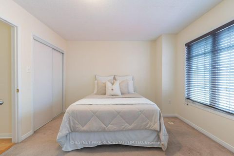 Photo 17 at 35 Mantello Drive, York University Heights, Toronto