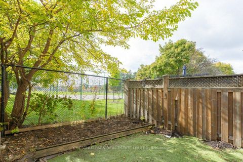 Photo 31 at 35 Mantello Drive, York University Heights, Toronto