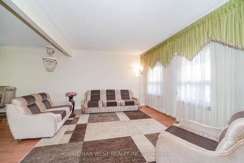 Photo 7 at 139 Shoreham Drive, Black Creek, Toronto