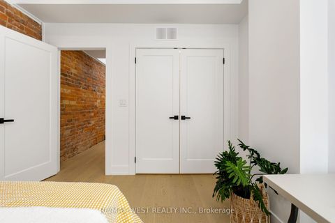 Photo 27 at 71 Harvard Avenue, Roncesvalles, Toronto