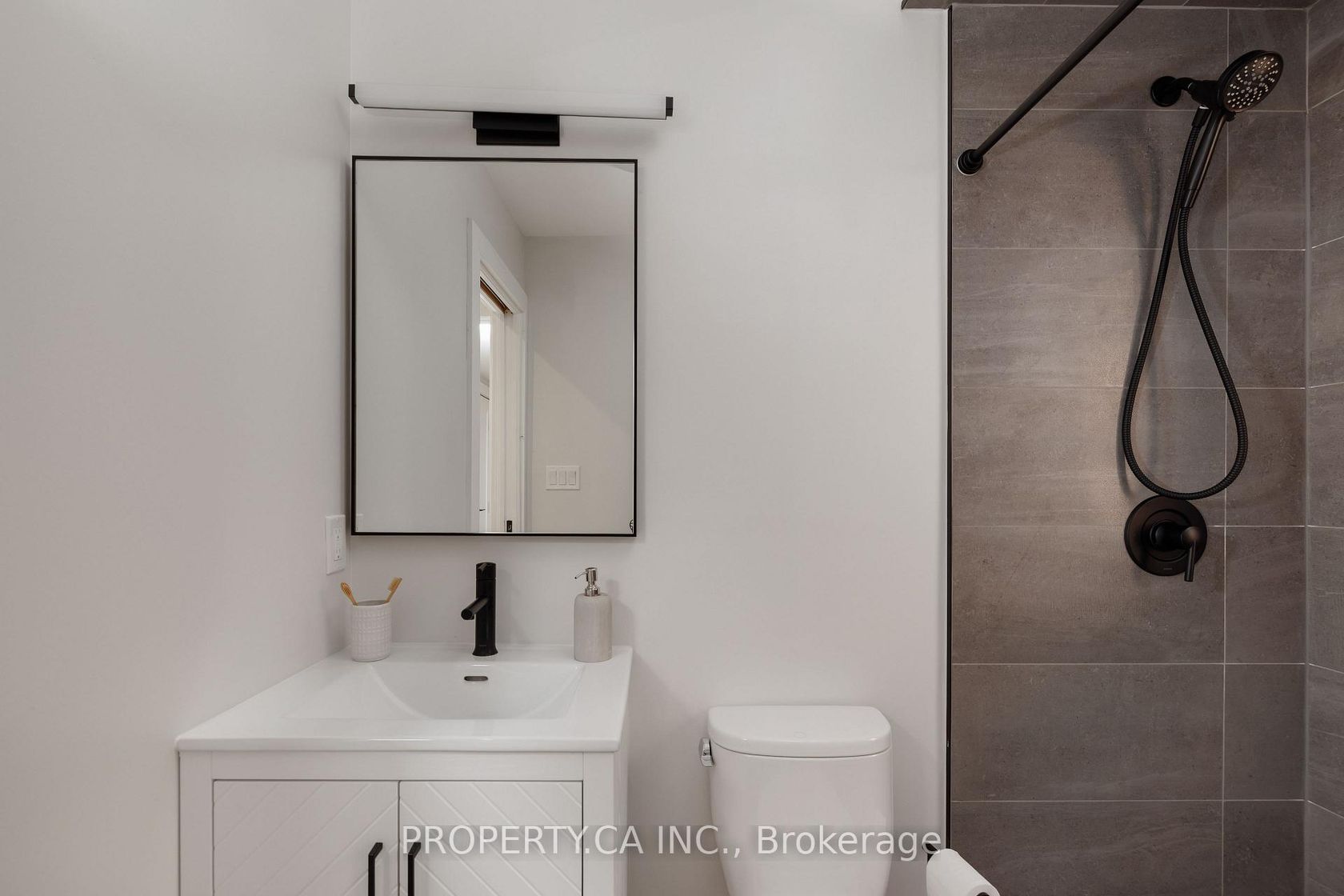 Photo 36 at 79 Macdonell Avenue, Roncesvalles, Toronto Photo 36 at 79 Macdonell Avenue, Roncesvalles, Toronto