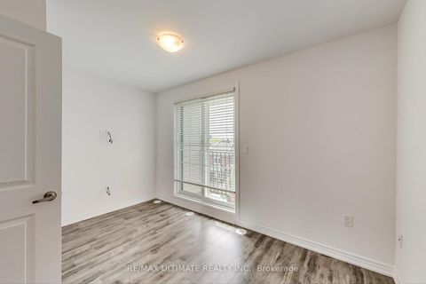 Photo 9 at 214 - 370 Hopewell Avenue, Belgravia, Toronto