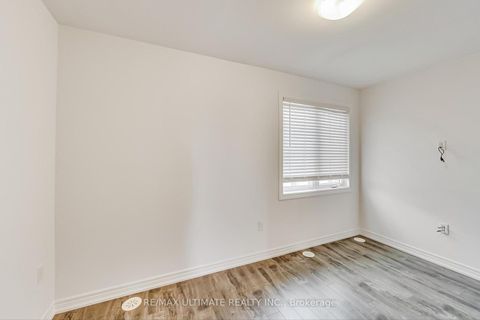 Photo 12 at 214 - 370 Hopewell Avenue, Belgravia, Toronto