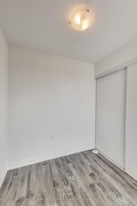 Photo 17 at 214 - 370 Hopewell Avenue, Belgravia, Toronto