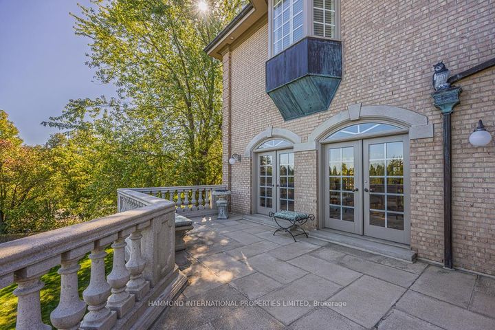 Photo 10 at 48 Old Park Lane, Bayview Hill, Richmond Hill