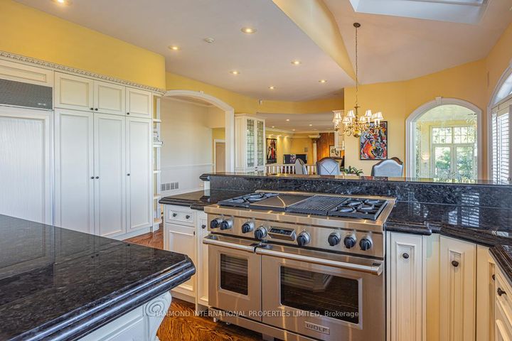 Photo 21 at 48 Old Park Lane, Bayview Hill, Richmond Hill