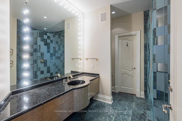 Photo 32 at 48 Old Park Lane, Bayview Hill, Richmond Hill