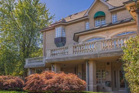 Photo 11 at 48 Old Park Lane, Bayview Hill, Richmond Hill