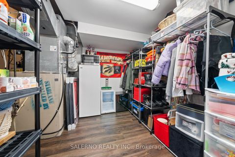 Photo 36 at 23 Stone Palace Way, Sonoma Heights, Vaughan