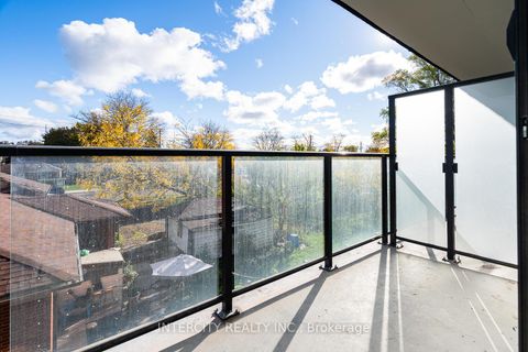 Photo 16 at 38 - 851 Sheppard Avenue W, Clanton Park, Toronto