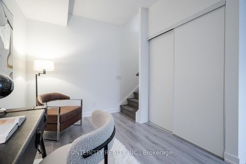 Photo 21 at 38 - 851 Sheppard Avenue W, Clanton Park, Toronto