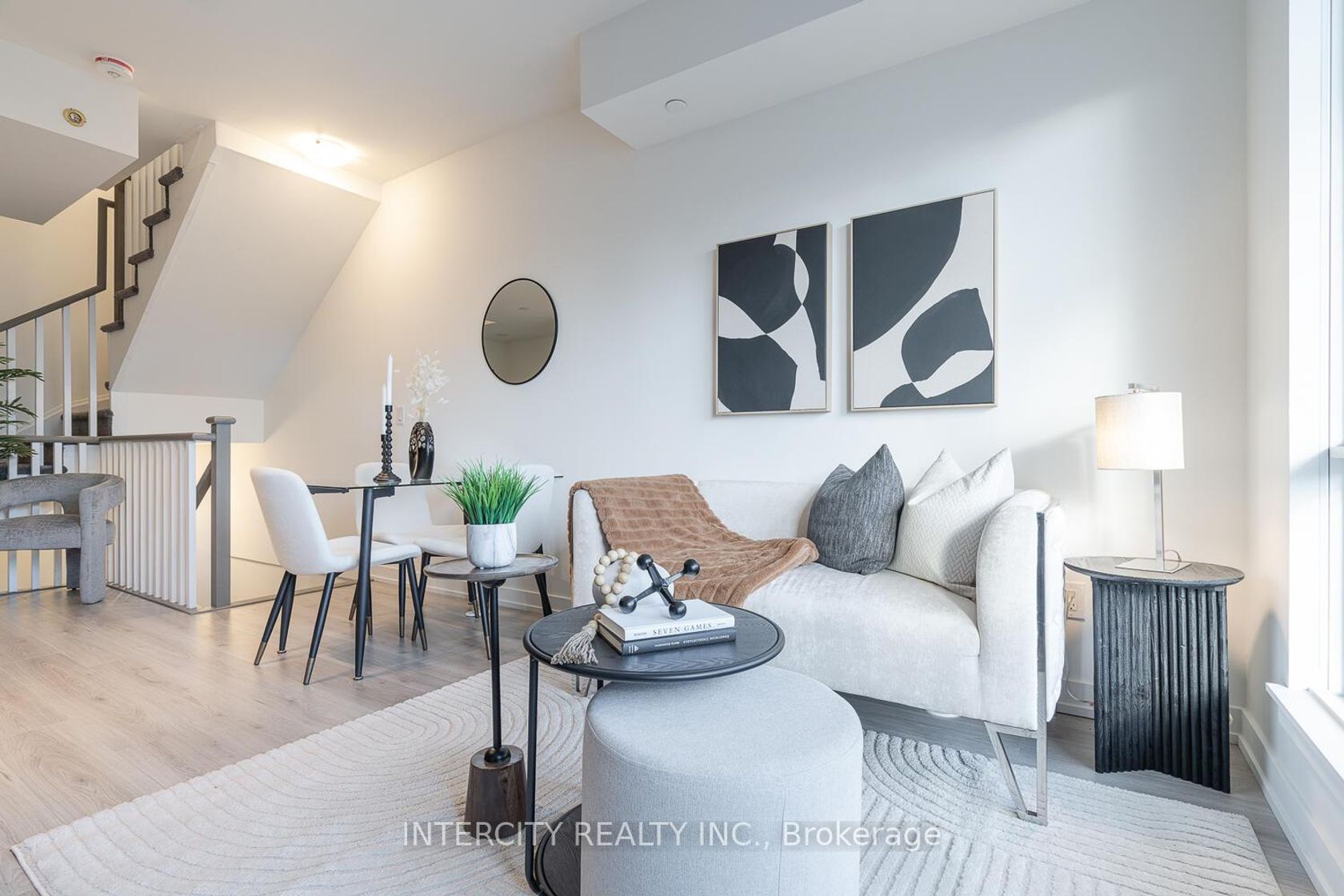 Photo 4 at 38 - 851 Sheppard Avenue W, Clanton Park, Toronto Photo 4 at 38 - 851 Sheppard Avenue W, Clanton Park, Toronto