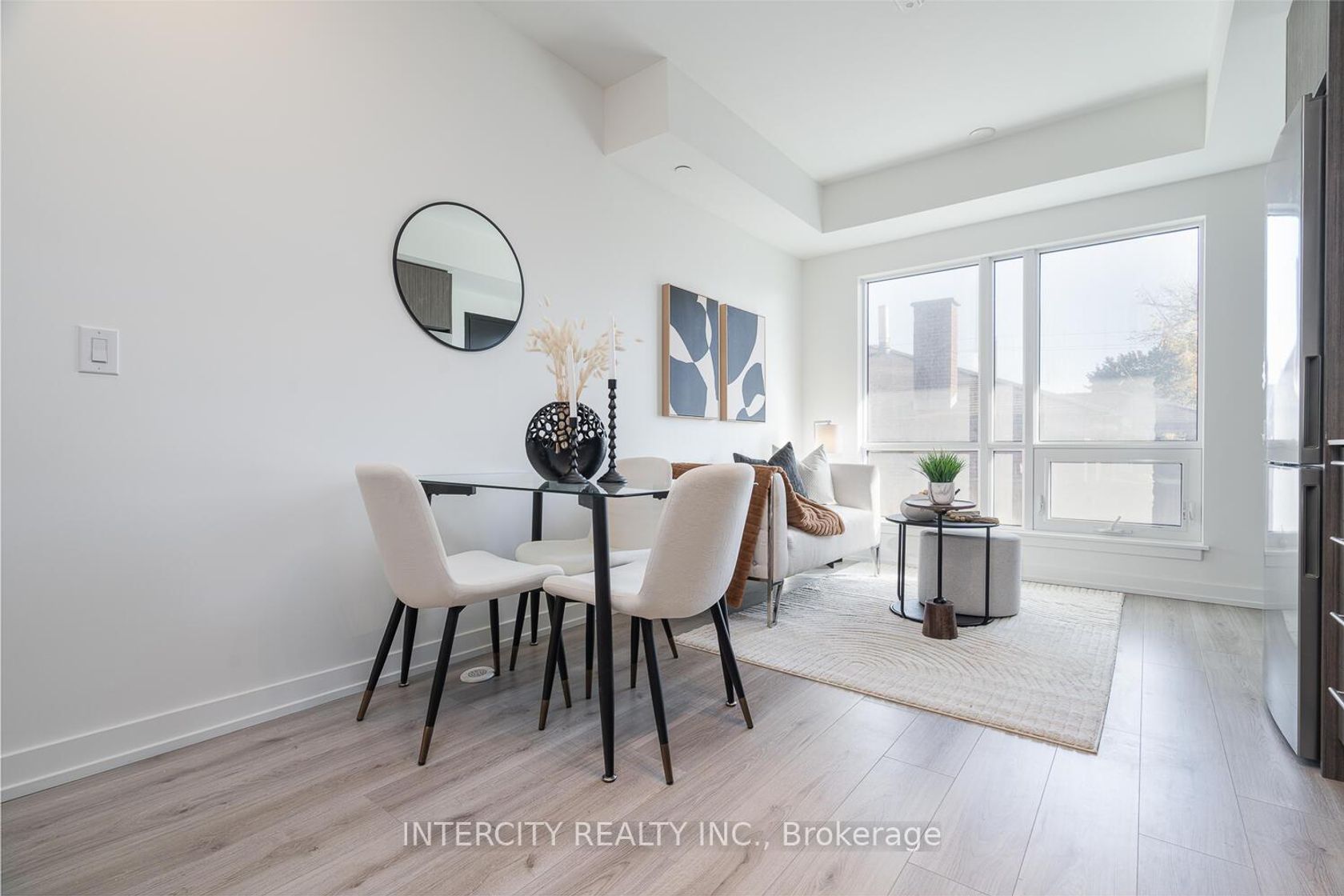 Photo 7 at 38 - 851 Sheppard Avenue W, Clanton Park, Toronto Photo 7 at 38 - 851 Sheppard Avenue W, Clanton Park, Toronto